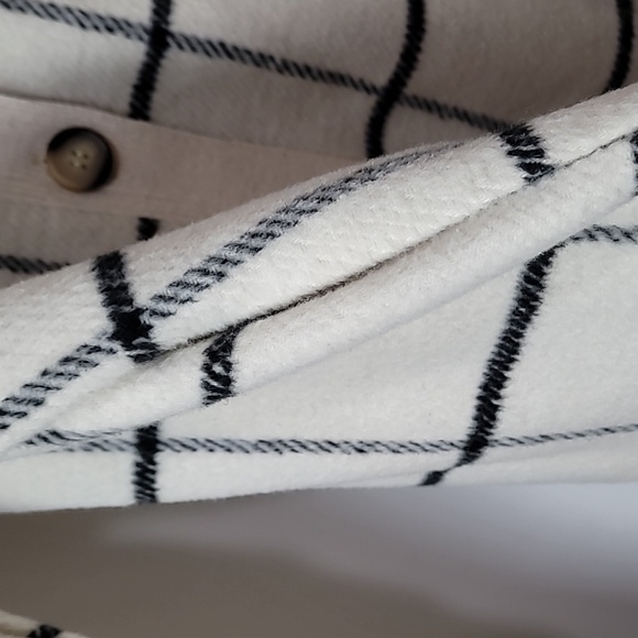 Nordstrom Melloday Ivory & Black Grid like patternJacket with Side Seam Pockets - Picture 9 of 16